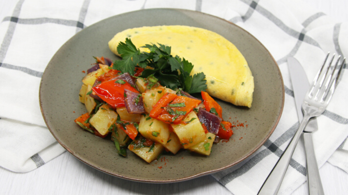 All About Brunch: 5 Ways to Make Brunch-Style Eggs Without Breaking
